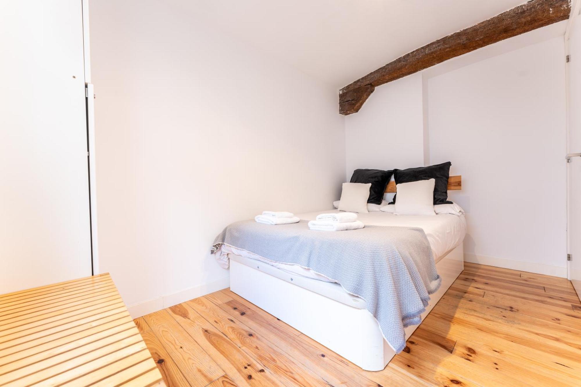 Warm And Inviting, Central Location By Urbanhosting Сантандер Екстериор снимка